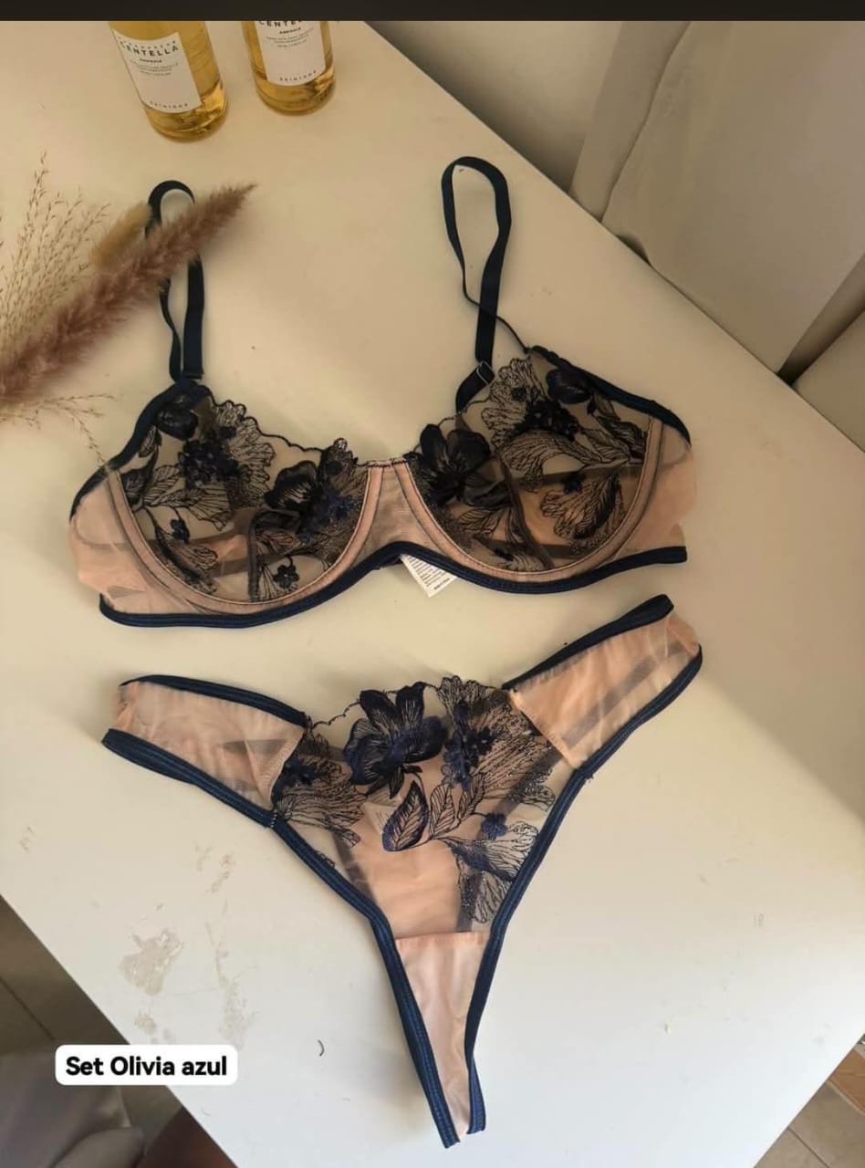Olivia Lace Set
